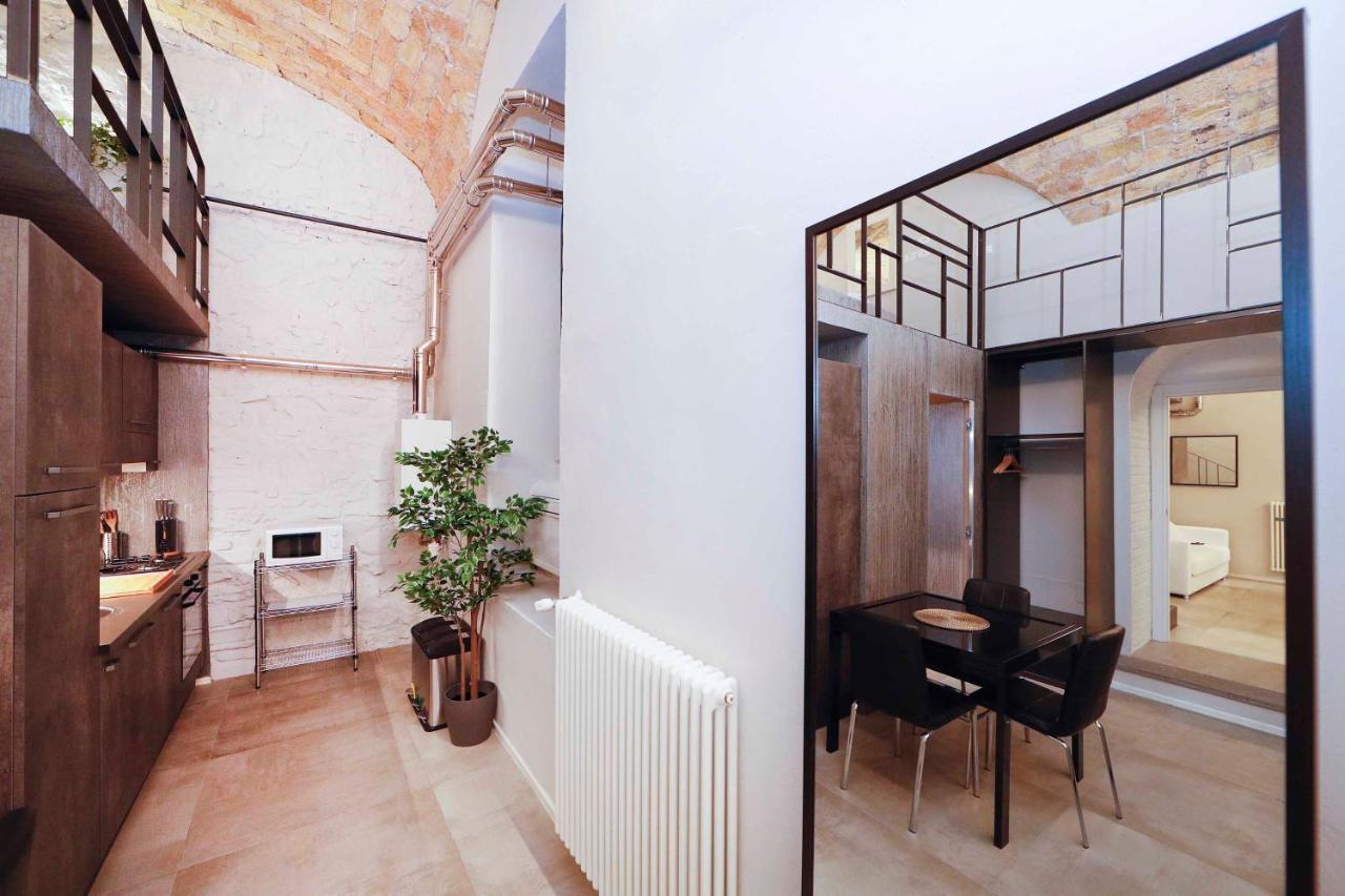 Post Industrial Loft Trastevere - Top Collection Рим Екстериор снимка